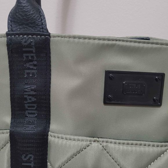 Steve Madden Olive Quilted Women's Bag - Picture 3 of 8
